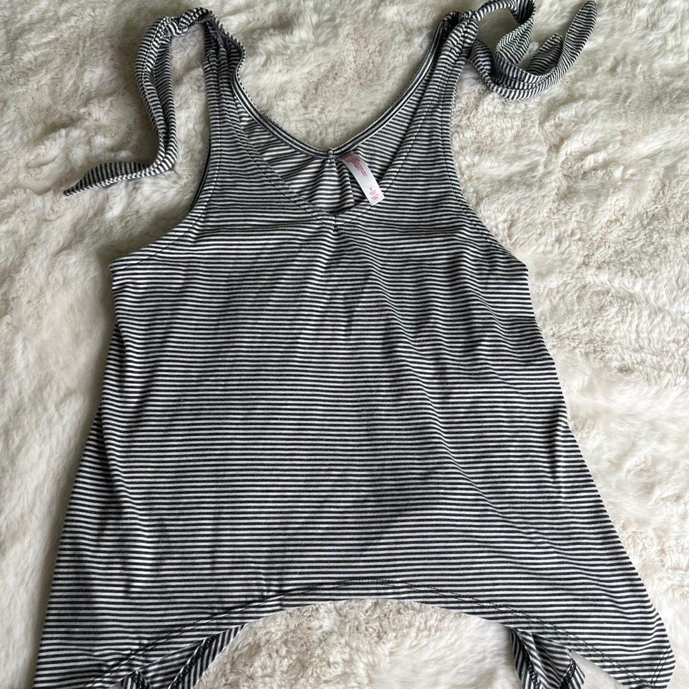 Striped Black and White Women's Top